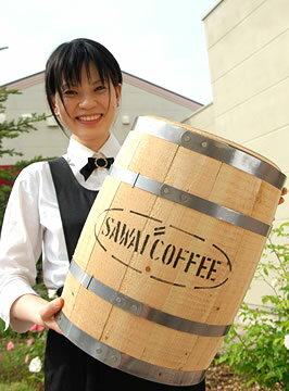 送料無料　コーヒー専門店に樽に詰まった　わくわく楽しい福樽〜!!コーヒーなら7年連続ショップ・オブ・ザ・イヤー受賞の澤井珈琲。ご注文を頂いてから焙煎したコーヒー、コーヒー豆をお届け♪