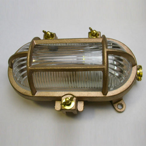【マリンランプ】カメガタデッキライト【ガーデンライト】電球の明かりがまるでキャンドルのようにチロチロとゆれる真鍮製船舶用照明。