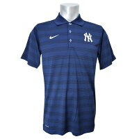 MLB ヤンキース Dri-Fit ポロシャツ - 
チームロゴがデザインされたポロシャツ
