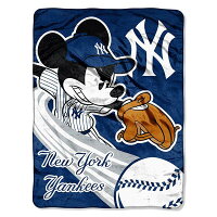 MLB ヤンキース Mickey Micro Raschel タオル - 
ヤンキースとミッキーマウスのコラボフリースブランケットが新入荷！！

