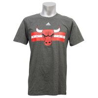 Adidas NBA アパレル各種 - 
Adidas NBA のTシャツ、ポロシャツ、ショーツが入荷
