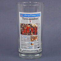 NBA ブルズ チャンピオン グラス - 
激レア！当時の新聞記事を再現したシカゴ・ブルズのチャンピオン記念グラスが登場！
