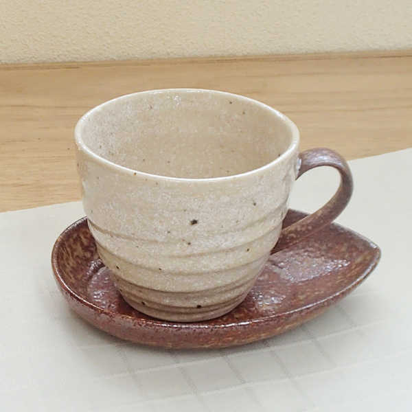 アメリカンコーヒーカップ＆ソーサー 流砂丘コーヒーカップ 陶器 和風 業務用 美濃焼...:shikisaitouki:10005025