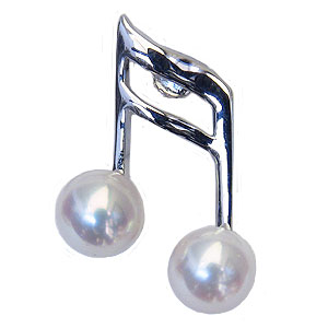 真珠パール あこや本真珠 ブローチ 音符 真珠の径 5.5-6mm ピンクホワイト系 ブローチ SV シルバー