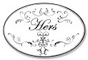 壁飾り インテリア タペストリー 壁掛けオブジェ 海外デザイン WRP-817 Stupell Home D?cor Hers White With Black Scrolls Oval Bathroom Wall Plaque, 10 x 0.5 x 15, Proudly Made in USA壁飾り インテリア タペストリー 壁掛けオブジェ 海外デザイン WRP-817
