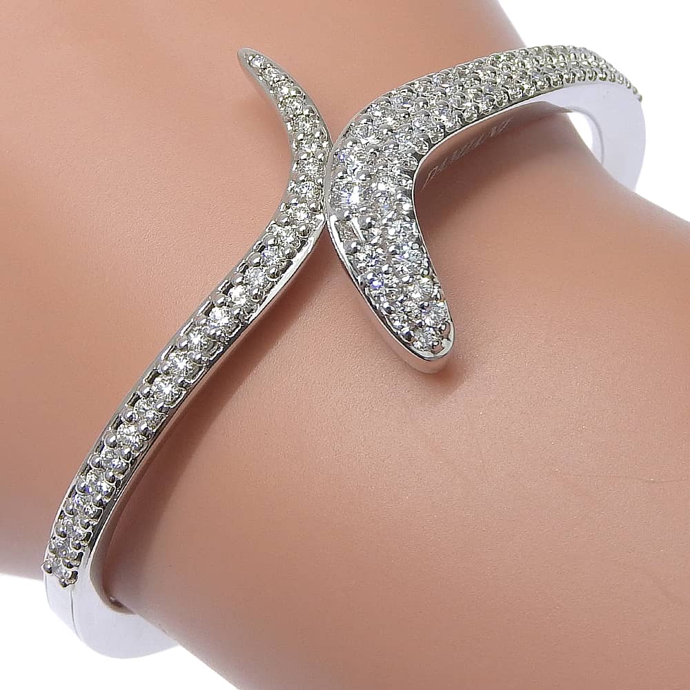 【本物保証】 希少 レア 箱付 新品同様 ダミアーニ DAMIANI 17.9g エデン バングル K18WG ホワイトゴールド メレダイヤモンド入 サイズM 【中古】