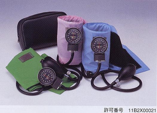 【15日までお盆割＆クーポンあり☆】ケンツメディコ　アネロイド型血圧計 NO.500
