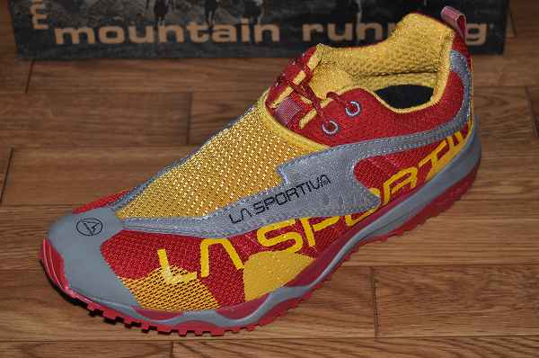 Skylite (イエロー) 【ラスポルティバ/LA SPORTIVA】トレイルランニング　シューズ 【男女共用】 【靴】【SBZcou1208】