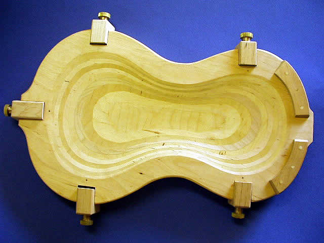 Formwood / Violin Cradle