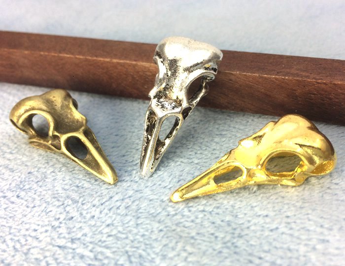3585★ 金属チャーム 鳥の頭蓋骨 スカル Y 5個入り サイズ33*15mm 高10mm アンティークゴールド(真鍮古美) 銀古美 パンク トリ