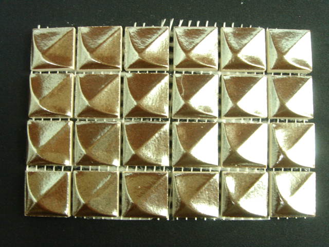 モザイクタイル　メタリックキラキラ　エコ02-15x10裏ネット貼　スペイン製ピース2.3x2.3cm　24個　　1枚