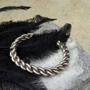 Braided Wire Silver Bracelet uCfbhC[ Vo[oO  indian jewelryuXbg҂ݍ݃fUCgCAOlCeBuAJCfBAWG[AeB[NANZT[vGuioznavajo