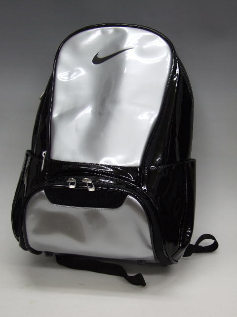 nike bag̍ŐV͂ŁB