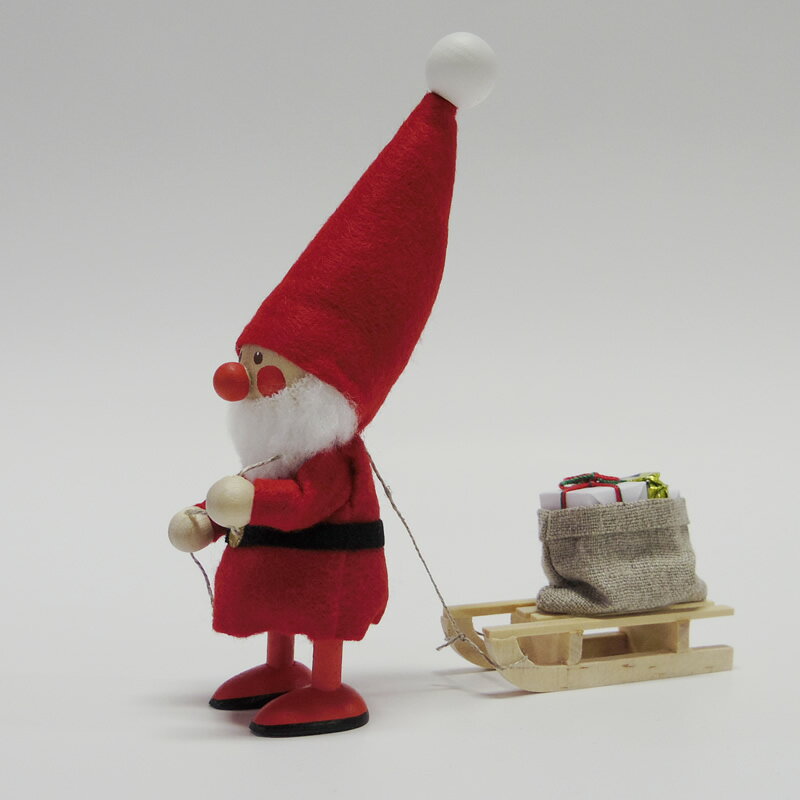 【NORDIKA nisse】 そりを引いたサンタ【ノルディカ ニッセ ハンドメイド サンタクロース クリスマス X'mas 木製人形】