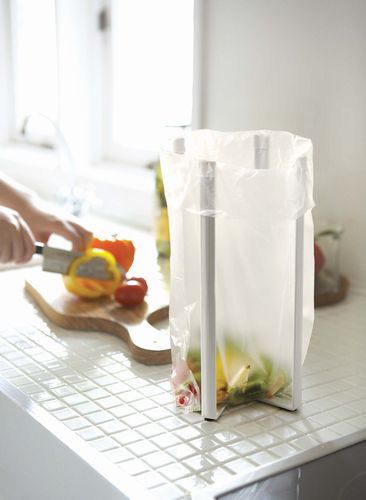 【2000円以上送料無料】 キッチンエコスタンド　タワー　ホワイトポリ袋を掛けるだけの簡易型ゴミ箱になるホルダー