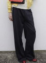 【SALE/50%OFF】beautiful people wool karsey tucked pants ビューティフル ピープル パンツ/ジーンズ【RBA_S】【RBA_E】【送料無料】:Stylifeのbeautiful people wool karsey tucked pantsbeautiful people(ビューティフル ピープル)wool karsey tucked pantsサイドタックで立体感のあるワイドなシルエットに仕立てた、洗練ムード醸し出すパンツが登場です。全体をベーシックカラーでまとめ、コーディネートに合わせやすいのが魅力。素材にはタスマニア島で育てた英国種羊毛のコリデール種羊のみを原料に用いて糸を作り、それを多本取りにして太い畝目が特徴のカルゼ組織に織った素材で適度なハリコシを生み出し、仕上げで縮絨加工を加え、しっかりとした風合いに仕上げています。1635105008-aaa-34 371003■■111■■【採寸】サイズウエストヒップ股上股下太もも周り着丈3464.099.032.560.567.089.53666.0100.0346368.093.5商品のサイズについて【商品詳細】日本素材:毛100%裏生地:キュプラ100%サイズ:34、36石油系ドライクリーニング※画面上と実物では多少色具合が異なって見える場合もございます。ご了承ください。商品のカラーについて 【予約商品について】 ※「先行予約販売中」「予約販売中」をご注文の際は予約商品についてをご確認ください。 ■重要なお知らせ当店では在庫を複数サイトで共有しているため、同時にご注文があった場合、売切れとなってしまう事がございます。お手数ですが、ご注文後に当店からお送りする「ご注文内容の確認メール」をご確認ください。 商品ページに記載しているメーカー希望小売価格は、楽天市場「商品価格ナビ」に登録されている価格に準じています。 商品の価格について 商品を2点以上ご注文の場合、発送予定日が表記と異なる場合がございます。詳しくは発送についてをご確認ください。beautiful peoplebeautiful peopleのワイド/バギーパンツパンツ/ジーンズご注文・お届けについて発送ガイドラッピンググッズギフト配送NG2,000円以上送料無料ご利用ガイドよくあるご質問 http://hb.afl.rakuten.co.jp/hgc/g00rf711.q0w8265f.g00rf711.q0w838b2/?pc=http%3A%2F%2Fitem.rakuten.co.jp%2Fstylife%2F371003%2F&m=http%3A%2F%2Fm.rakuten.co.jp%2Fstylife%2Fi%2F11147462%2F