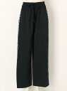 【SALE/40%OFF】beautiful people ziguzagu line pants ビューティフル ピープル パンツ/ジーンズ【RBA_S】【RBA_E】【送料無料】:beautiful people(ビューティフル ピープル)ziguzagu line pants両サイドに浮かぶジグザグのジャカード模様が印象的なフルレングスパンツ。軽く柔らかな風合いのジャージー素材を使用し、穿き心地は快適。ゆったりとしたワイドシルエットで、抜け感のある着こなしを叶えてくれます。ウエストはゴム&ドロスト仕様。1725205501-aaa-XXS 375210■■111■■【採寸】サイズウエストウエスト最大股上股下太もも周り着丈ヒップXS70.084.0386666.099114.0商品のサイズについて【商品詳細】中国素材:ポリエステル100%サイズ:XS石油系ドライクリーニング※画面上と実物では多少色具合が異なって見える場合もございます。ご了承ください。商品のカラーについて 【予約商品について】 ※「先行予約販売中」「予約販売中」をご注文の際は予約商品についてをご確認ください。 ■重要なお知らせ当店では在庫を複数サイトで共有しているため、同時にご注文があった場合、売切れとなってしまう事がございます。お手数ですが、ご注文後に当店からお送りする「ご注文内容の確認メール」をご確認ください。 商品ページに記載しているメーカー希望小売価格は、楽天市場「商品価格ナビ」に登録されている価格に準じています。 商品の価格について 商品を2点以上ご注文の場合、発送予定日が表記と異なる場合がございます。詳しくは発送についてをご確認ください。beautiful peoplebeautiful peopleのワイド/バギーパンツパンツ/ジーンズご注文・お届けについて発送ガイドラッピンググッズギフト配送NG2,000円以上送料無料ご利用ガイドよくあるご質問 http://hb.afl.rakuten.co.jp/hgc/g00rf711.q0w8265f.g00rf711.q0w838b2/?pc=http%3A%2F%2Fitem.rakuten.co.jp%2Fstylife%2F375210%2F&m=http%3A%2F%2Fm.rakuten.co.jp%2Fstylife%2Fi%2F11194969%2F