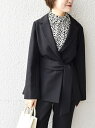 SHIPS WOMEN <予約>KAENE:パールボタンバックギャザージャケット◆ シップス コート/ジャケット テーラードジャケット ブラック ベージュ【送料無料】