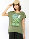 【SALE/40%OFF】BENETTON (W)裾ラウンドネックネックヘムモチーフTシャツ・カットソーDDW2 ベネトン カットソー【RBA_S】【RBA_E】:BENETTON (UNITED COLORS OF BENETTON)(ベネトン)(W)裾ラウンドネックネックヘムモチーフTシャツ・カットソーDDW22017年Primavera(春)/Estate(冬)コレクションアイテムフロントの個性的なプリントが目を引く半袖カットソー。羽織りのインにも映える、存在感たっぷりなデザインの一着です。ベーシックなシルエットなので合わせるアイテムを選ばず万能に活躍します。17P3L7NE1E03-07N-L U18882■■333■■【採寸】サイズバストウエスト裾周り裄丈着丈S93.092.098.03162M100.099.0104.03364L110.0109.0110.03665商品のサイズについて【商品詳細】チュニジア素材:コットン100%サイズ:S、M、L洗濯機洗い可※画面上と実物では多少色具合が異なって見える場合もございます。ご了承ください。商品のカラーについて 【予約商品について】 ※「先行予約販売中」「予約販売中」をご注文の際は予約商品についてをご確認ください。 ■重要なお知らせ当店では在庫を複数サイトで共有しているため、同時にご注文があった場合、売切れとなってしまう事がございます。お手数ですが、ご注文後に当店からお送りする「ご注文内容の確認メール」をご確認ください。 商品ページに記載しているメーカー希望小売価格は、楽天市場「商品価格ナビ」に登録されている価格に準じています。 商品の価格について 商品を2点以上ご注文の場合、発送予定日が表記と異なる場合がございます。詳しくは発送についてをご確認ください。BENETTON (UNITED COLORS OF BENETTON)BENETTON (UNITED COLORS OF BENETTON)のTシャツカットソートップスご注文・お届けについて発送ガイドラッピンググッズギフト配送NG4,000円以上送料無料ご利用ガイドよくあるご質問 http://hb.afl.rakuten.co.jp/hgc/g00rf711.q0w8265f.g00rf711.q0w838b2/?pc=http%3A%2F%2Fitem.rakuten.co.jp%2Fstylife%2Fu18882%2F&m=http%3A%2F%2Fm.rakuten.co.jp%2Fstylife%2Fi%2F11269052%2F