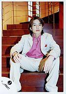 【中古】生写真(男性)/ジャニーズJr. ジャニーズJr./滝沢秀明/階段に座り/白ジャケット/ピンクシャツ【02P24Oct15】【画】 - ネットショップ駿河屋　楽天市場店