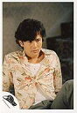 【中古】生写真(ジャニーズ)/アイドル/SMAP SMAP/稲垣吾郎/上半身・シャツ花柄・インナー白・目線右・背景グレー/公式生写真【タイムセール】 - ネットショップ駿河屋 楽天市場店
