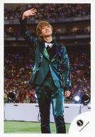 【中古】生写真(ジャニーズ)/アイドル/ジャニーズJr. ジャニーズJr./中村海斗/ライブフォト・全身(見切れ)・衣装緑・右手上でパー・体正面/17春 <strong>中山優馬</strong>さん・ジャニーズJr.「ジャニーズ大運動会 2017」ライブフォト/公式生写真