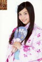 【中古】生写真(AKB48・SKE48)/アイドル/NMB48 太田里織菜/上半身・衣装白ピンク・浴衣・両手で団扇・体左向き・背景白/ランダム生写真第10弾