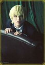 【エントリーでポイント10倍!(7月11日01:59まで!)】【中古】生写真(男性)/声優 堀之内仁(宮沢賢治)/座り・枠黄・キャラクターショット/舞台「文豪ストレイドッグス 三社鼎立」ランダムブロマイド