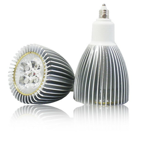 LED電球 調光機対応 E11口金 6W LED ハロゲン 小形電球形 電球色[2800K]　ビーム 角度30°ハロゲンランプ60W相当交換品 ≪あす楽対応≫