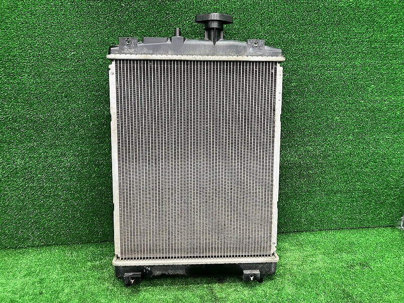 【中古】 N-BOX JF2 ラジエーター G Lパッケージ 4WD デンソー 222000-7911 19010-R9G-J01 NH787M