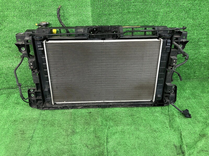 【中古】 ティアナ TNJ32 ラジエーター 250XE4 4WD 21460-JN90A LAA