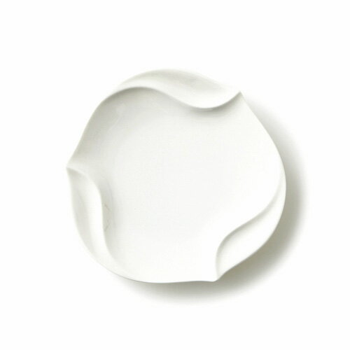 CYCLONE サイクロン　21cm　プレート (アウトレット)【白い食器 取り皿 丸皿 業務用食器】取り皿はもちろん、メインプレートにも使える絶妙な白い食器。手になじむデザイン食器です^0^