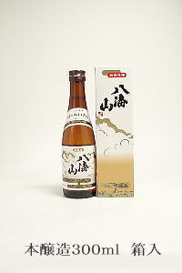 【贈答用にはコチラがお奨め！】新潟銘酒　八海山　本醸造　300ml　1本箱入