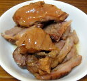 台湾滷味 滷猪蹄膀 豚スネ肉、チマキの台湾醤油煮込