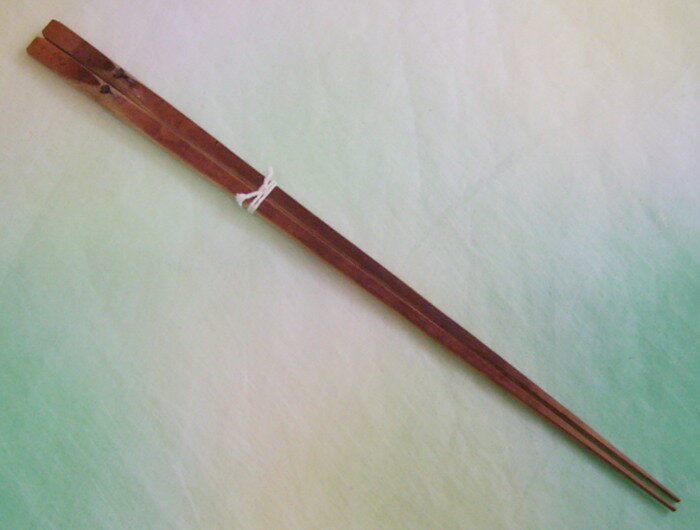 竹ならではのお箸　こだわりの「本煤竹箸（節付き）」