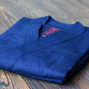 作務衣歴35年の竹虎四代目一年に365回作務衣を着る男が使い勝手を考えて後ポケットを別誂えしました。背紋に竹虎刺繍入り藍染め作務衣