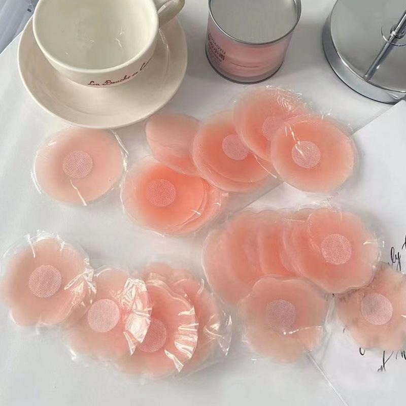 ブラジャー シリコン ニップレス レディース ウェディング ドレス用 ずれ防止 ヌードブラ 薄型 繰り返し使用可能