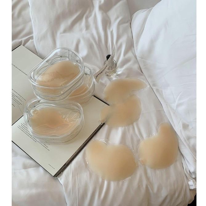 ブラジャー レディース 夏 ヌーブラ シリコンブラ 薄型 谷間メイク 盛れる 寄せ上げ ヌードブラ ストラップレス インナー 下着 無地 ベージュ ブラック 黒