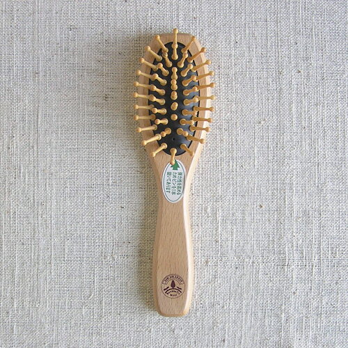 竹ピンブラシ　救髪力46〔小〕　一般用天然竹を使用。静電気が起きにくく、髪を傷めません