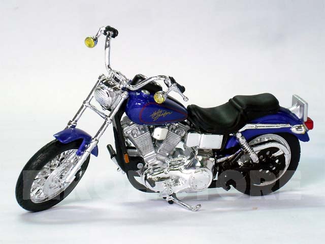 HARLEY-DAVIDSON 2000 FXDL Dyna Low Rider 1/18　ハーレーダビットソン ダイナローライダー