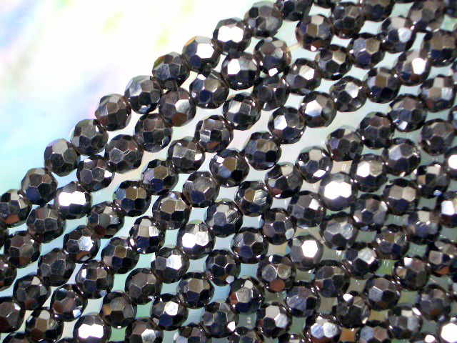 天然石 ビーズ　ヘマタイト磁気入り丸玉カット 4ミリ・20個