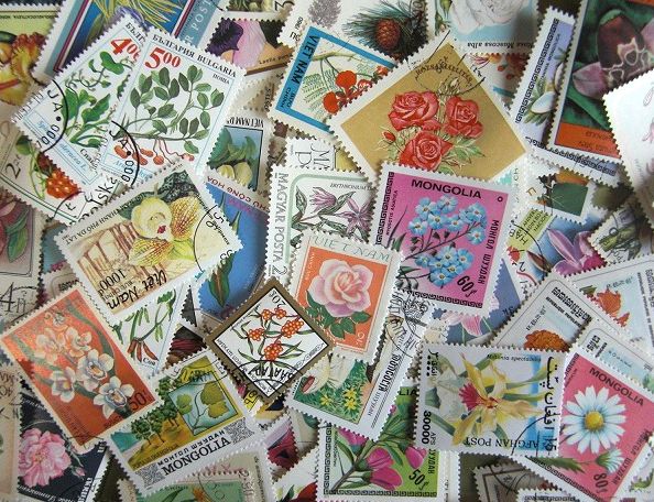 海外・外国の花・植物の切手（使用済み切手　30枚）...:tiny-flowers:10005542