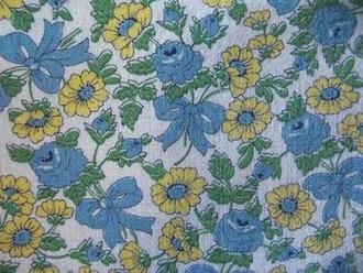 ■フィードサック 青バラ　黄色いお花とリボン（1/16サイズ)
