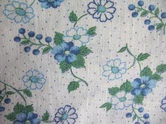 ■フィードサック　白地ブルーのお花（1/16サイズ)
