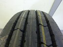 【送料無料】【小・中型トラック用タイヤ】【新車外し】205/70R17.5 ブリヂストン R202 T/L LTR チューブレス