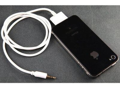 【送料無料】【iPhone 4S対応】iPhone/iPodなどAUX端子車載用オーディオケーブル