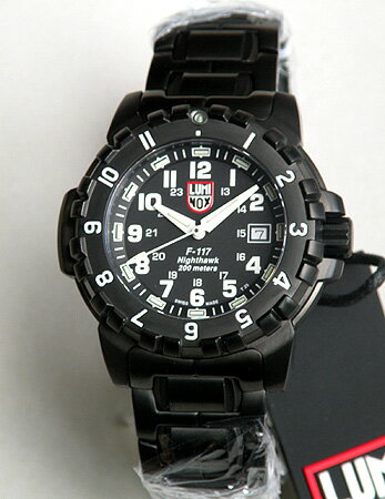 LUMINOXルミノックス6402F-117NIGHTHAWK EVOLUTIONナイトホークエヴォリューションT25表記有り・海外直輸入品男性用腕時計メタルバンドメンズ　腕時計