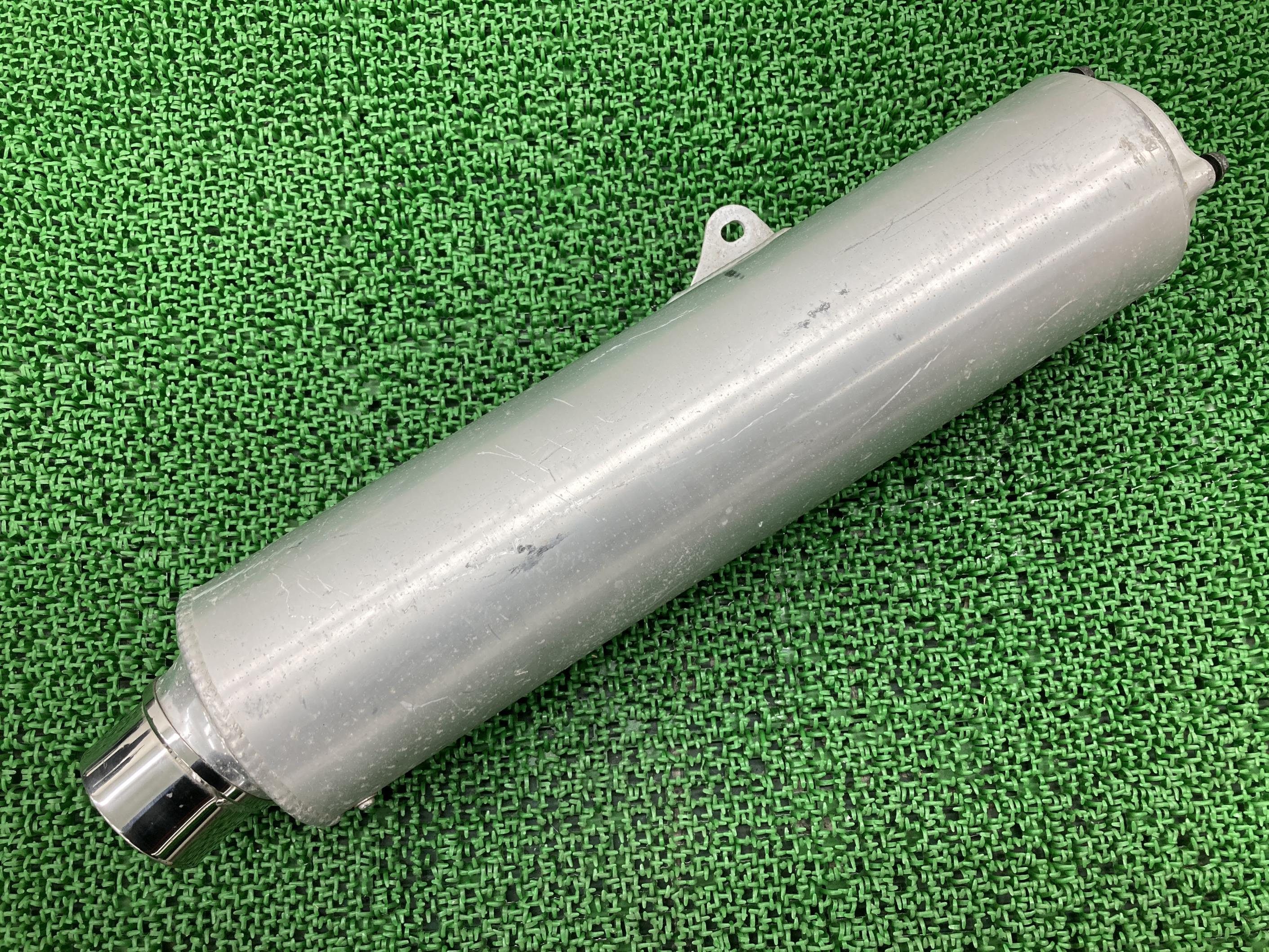 CB400SF サイレンサーマフラー ホンダ 純正 バイク 部品 NC39 コケキズ無し 品薄 希少品 車検 Genuine 【中古】