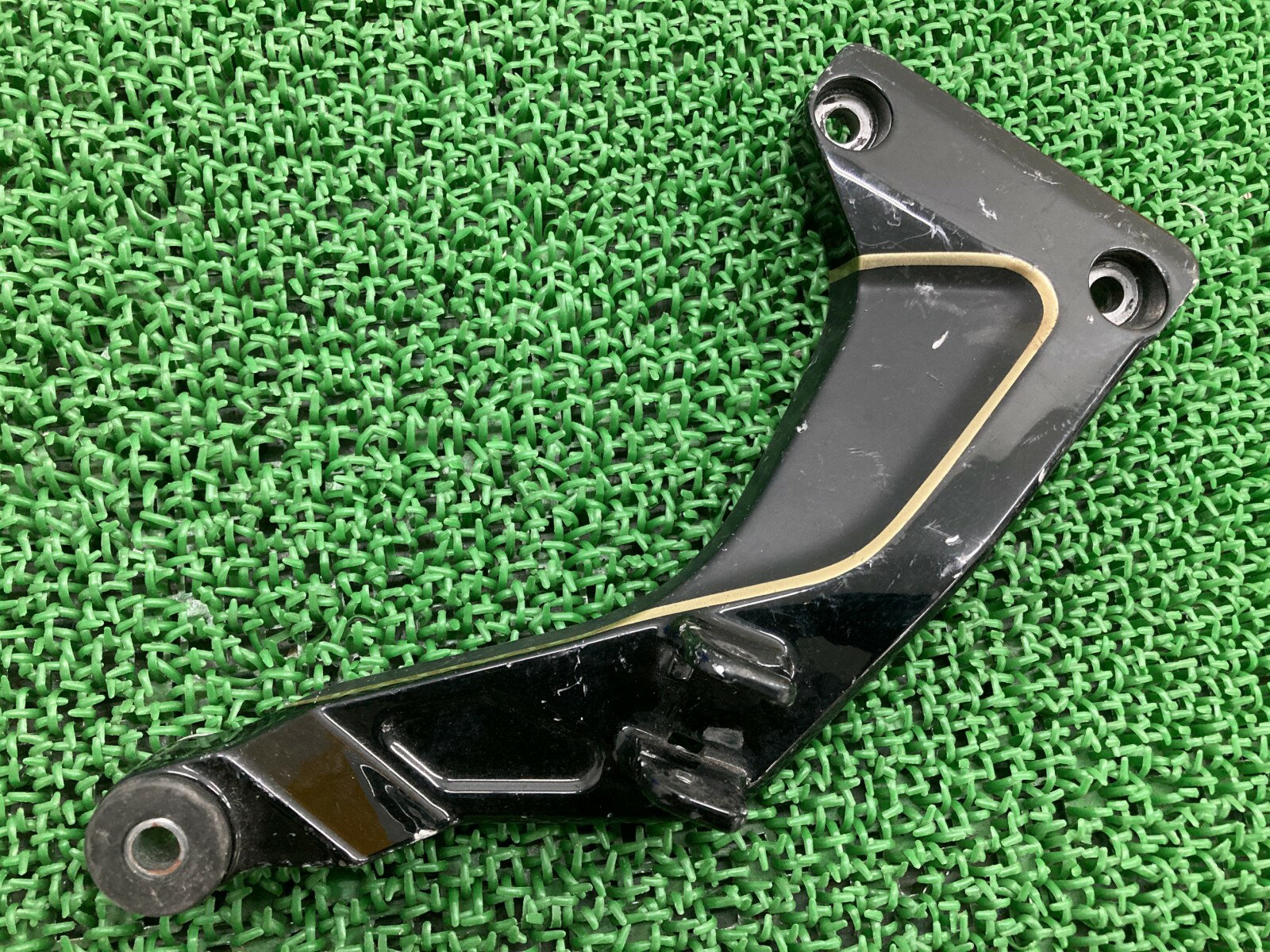CB1300SF タンデムステップホルダー 右 MEJ ホンダ 純正 バイク 部品 SC54 CB1300SB ペイント素材に 曲がり無し 品薄 車検 Genuine 【中古】
