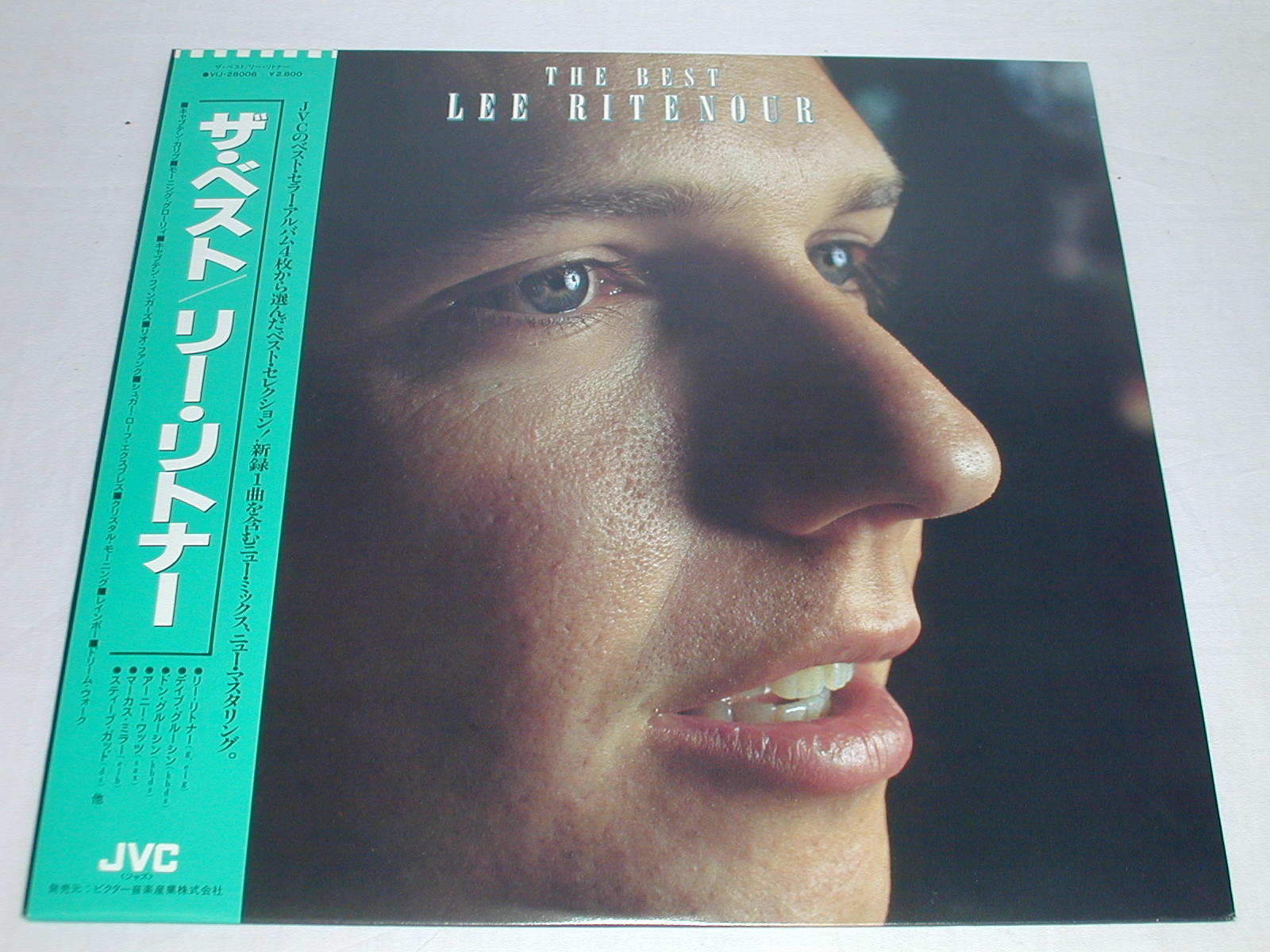 （LP）LEE　RITENOUR　リー・リトナー／THE　BEST